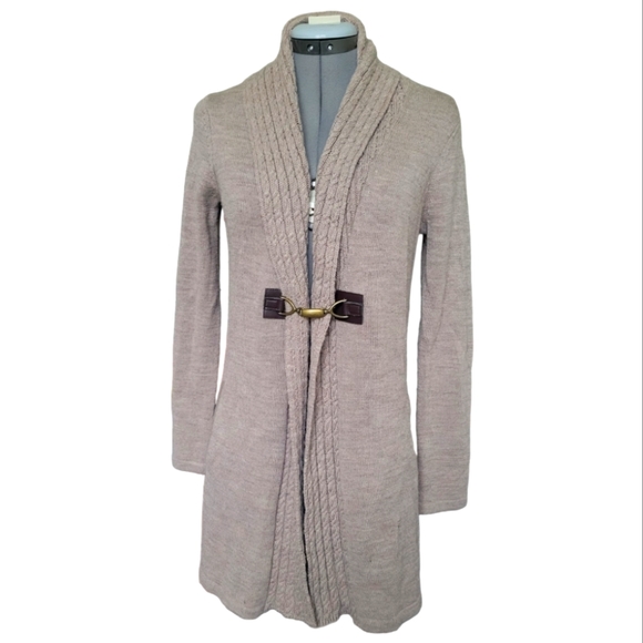 Ellen Tracy Sweaters - Ellen Tracy Wool Blend Shawl Cardigan Sweater Size Medium Beige Clasp